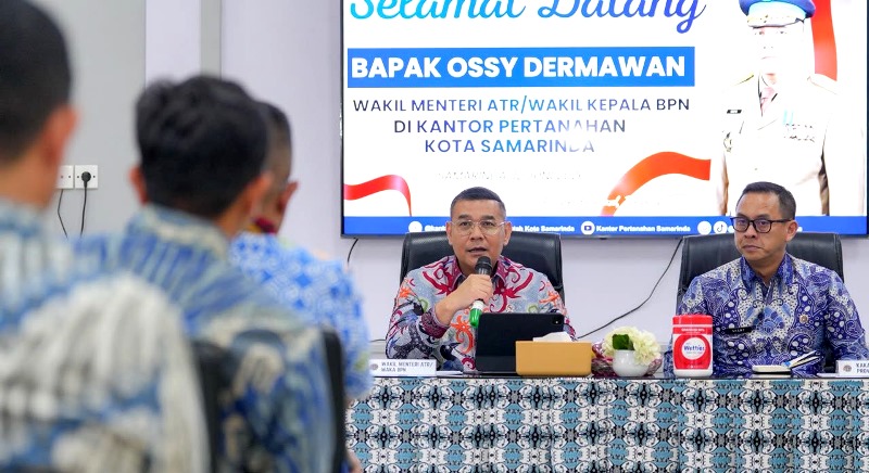 Beri Arahan di Kantah Kota Samarinda, Ossy: ATR BPN Harus Jadi Solusi Atas Pembangunan di Kaltim