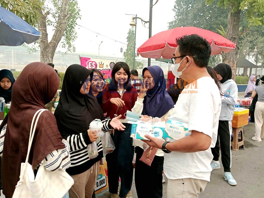 Kabut Asap Menyelimuti Muara Teweh, DPK Korpri Barut Bagikan 2.000 Masker