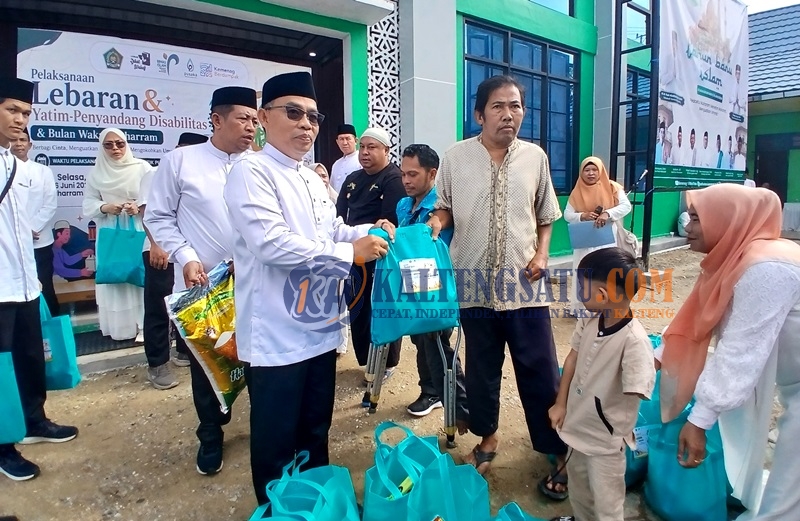 Kemenag Salurkan 500 Paket Bantuan pada Lebaran Yatim, Penyandang Disabilitas & Bulan Wakaf Muharram