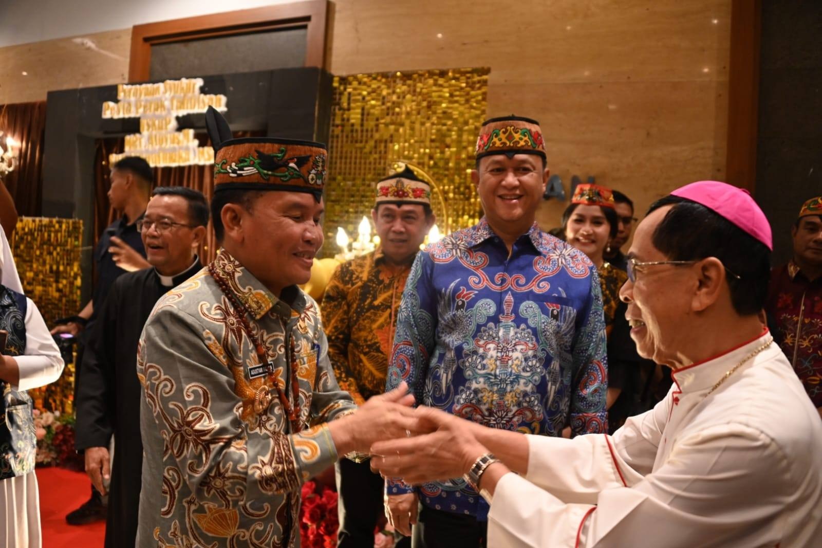 Pengabdian 25 Tahun Uskup Aloysius di Kalteng Diapresiasi Agustiar Sabran