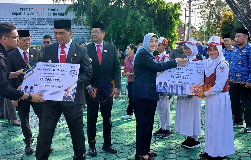 Ketua DPRD Barito Utara Dukung Program SIP Pintar Juara, Dorong Pelaja