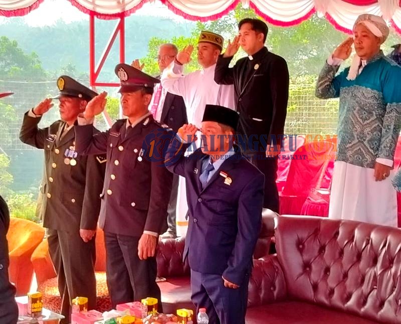 Ardianto Apresiasi Konsistensi Pemdes Bukit Sawit Gelar Upacara HUT ke-81 RI Secara Mandiri