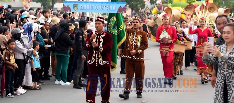 Bupati H Shalahuddin Bangga, Kontingen Barito Utara Bersinar di Karnaval Budaya FBIM 2026